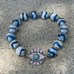 Bracelet in Blue and White Dzi Agates